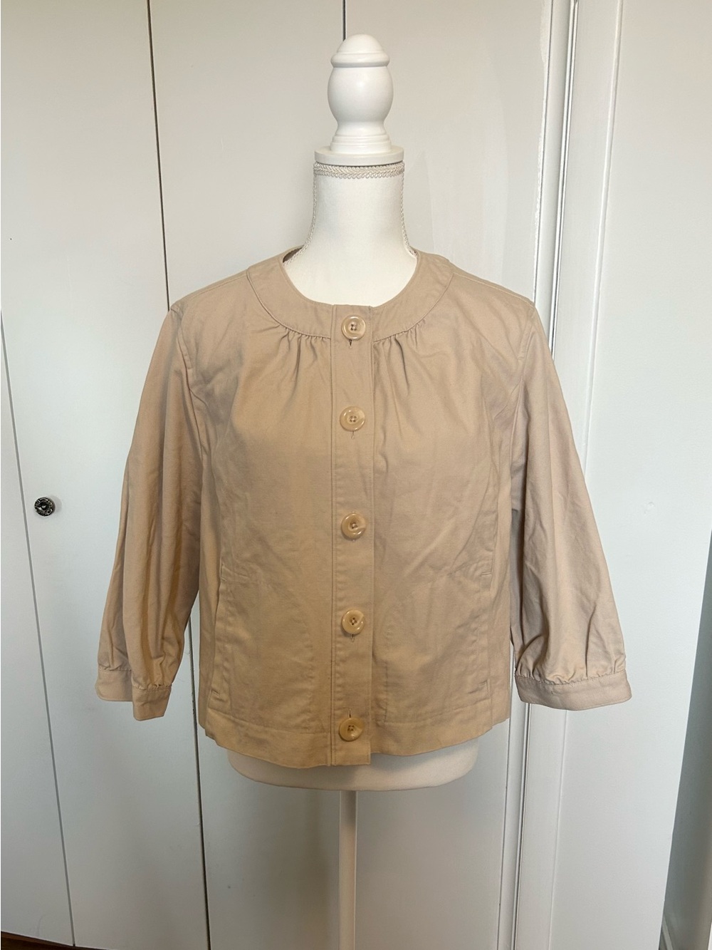 Studio Works Beige Button-Front Cropped Jacket
